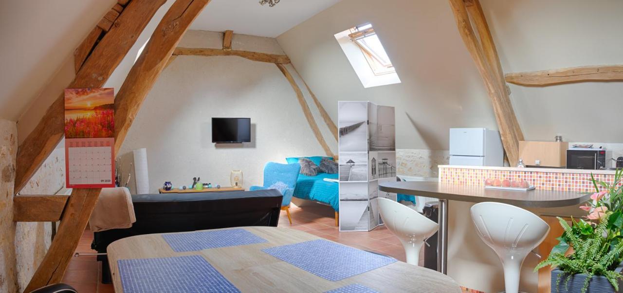 Ferienwohnung La Ferme Des Nonains Montjavoult Exterior foto