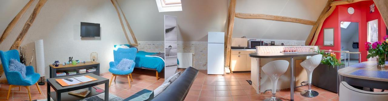 Ferienwohnung La Ferme Des Nonains Montjavoult Exterior foto